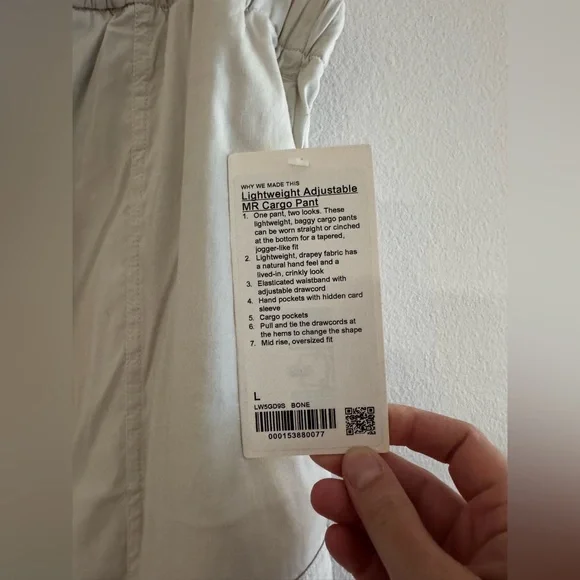 NWT Lululemon Lightweight Adjustable MR Cargo Pant L Bone